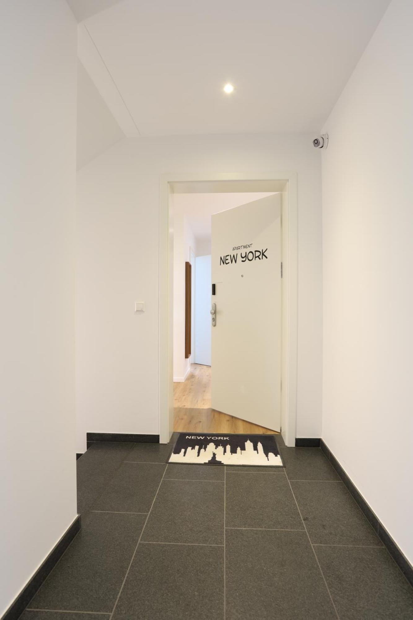 Apartment "New York" In Erftstadt - 3 Zimmer & 91Qm - Nahe Koeln, Messe, Phantasialand & Bonn - Familienurlaub Oder Business Trip Εξωτερικό φωτογραφία